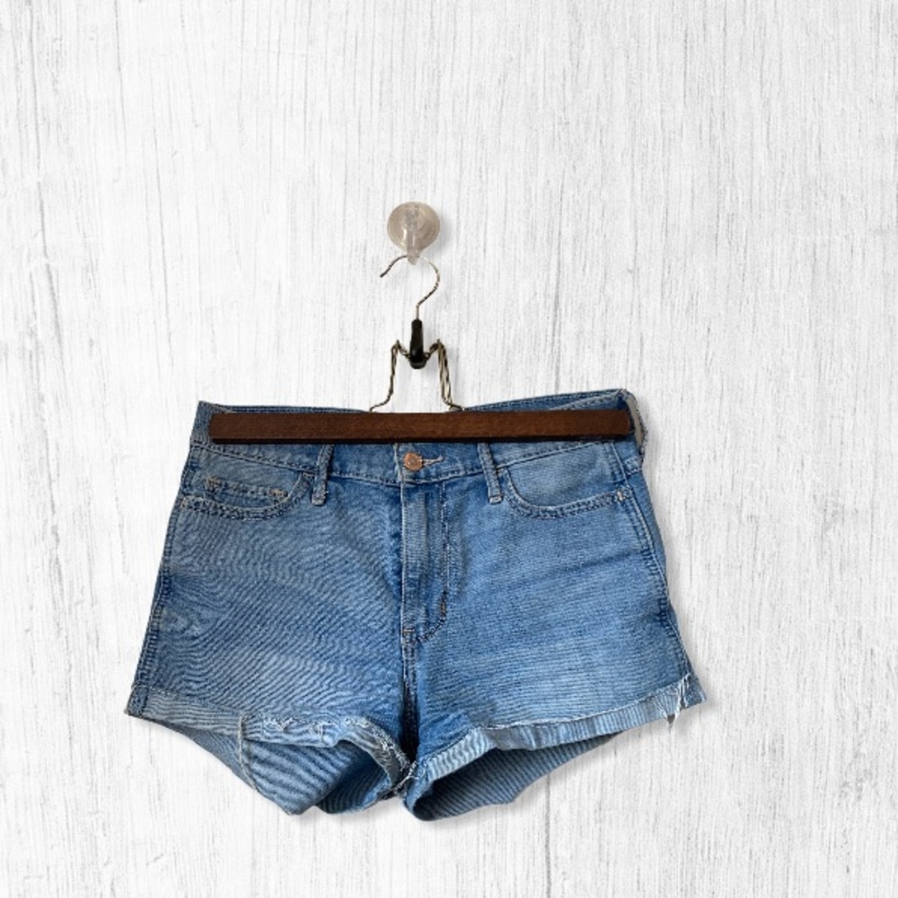 Hollister High Rise Short Shorts